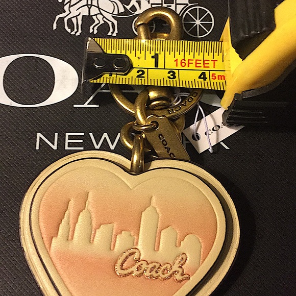 COACH - X JENNIFER LOPEZ HEART BAG CHARM (NWT) - Picture 10 of 13